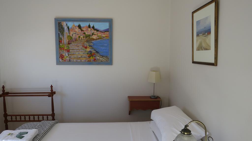 ביירון ביי Sandals Guest House חדר תמונה