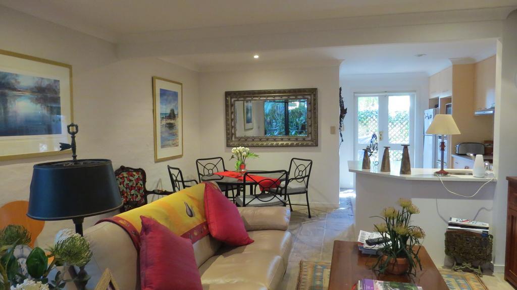 ביירון ביי Sandals Guest House מראה חיצוני תמונה