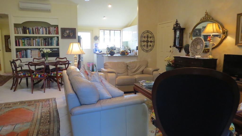 ביירון ביי Sandals Guest House מראה חיצוני תמונה