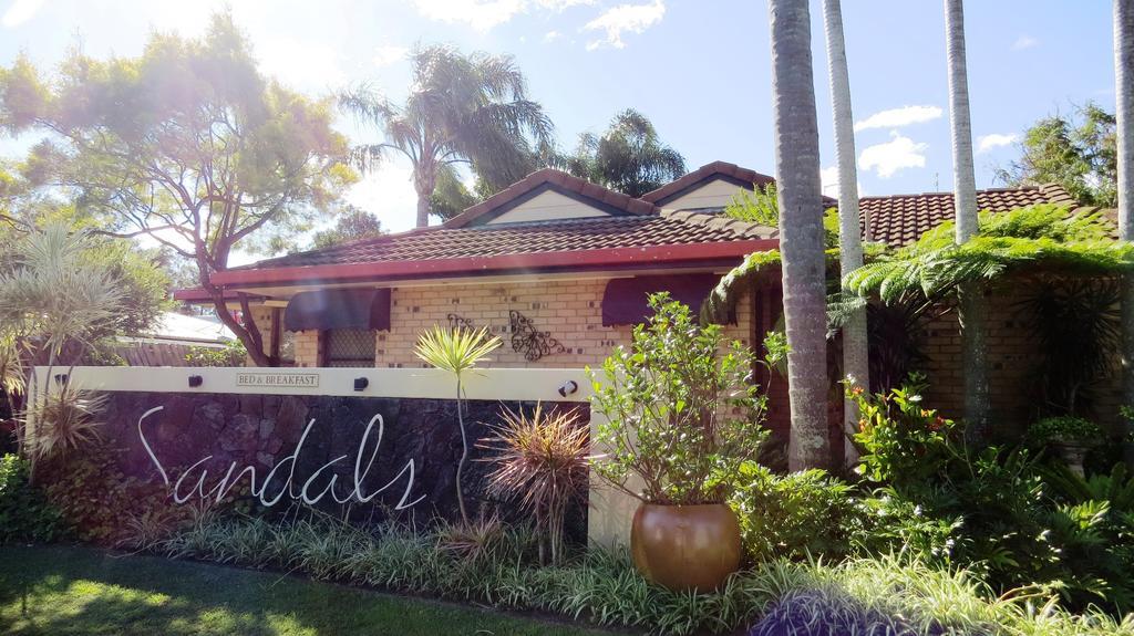 ביירון ביי Sandals Guest House מראה חיצוני תמונה