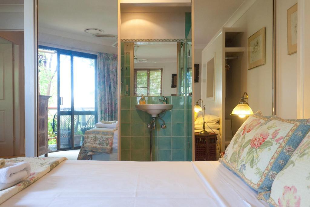 ביירון ביי Sandals Guest House מראה חיצוני תמונה